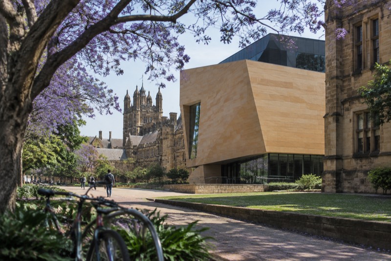Chau Chak Wing Museum (University of Sydney, Nicholson Collection)